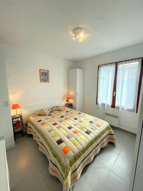 4pa109 F2 Avec Piscine Parking Et Cours De Tennis Apartment *